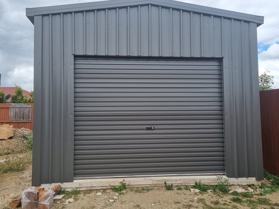 Ezy Blox Sheds Single Garage Gable Kit- 3m(W) x 6m(L); 1 Roller Door