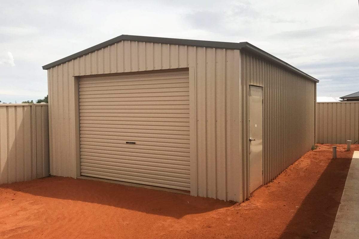 Ezy Blox Sheds Single Garage- 3.4m(W) x 6.8m(L); 1 Roller Door Inc.