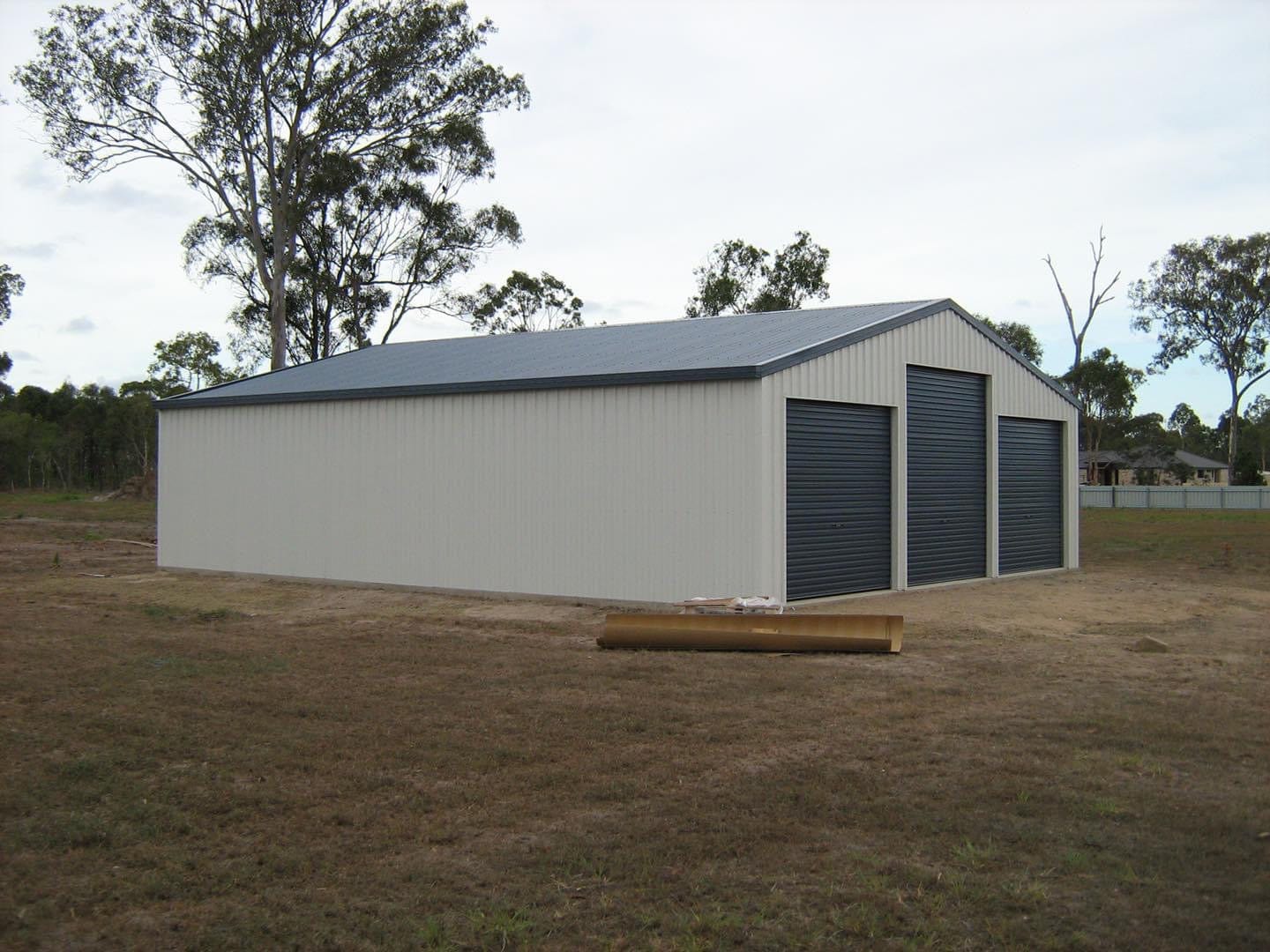 Ezy Blox Sheds Workshop- 13.6m(L) x 9.0m(W) ; 3 Roller Doors Inc.